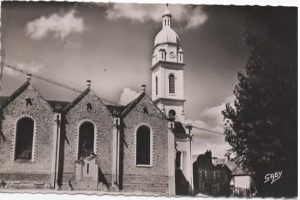 carte postale eglise de derval cote est