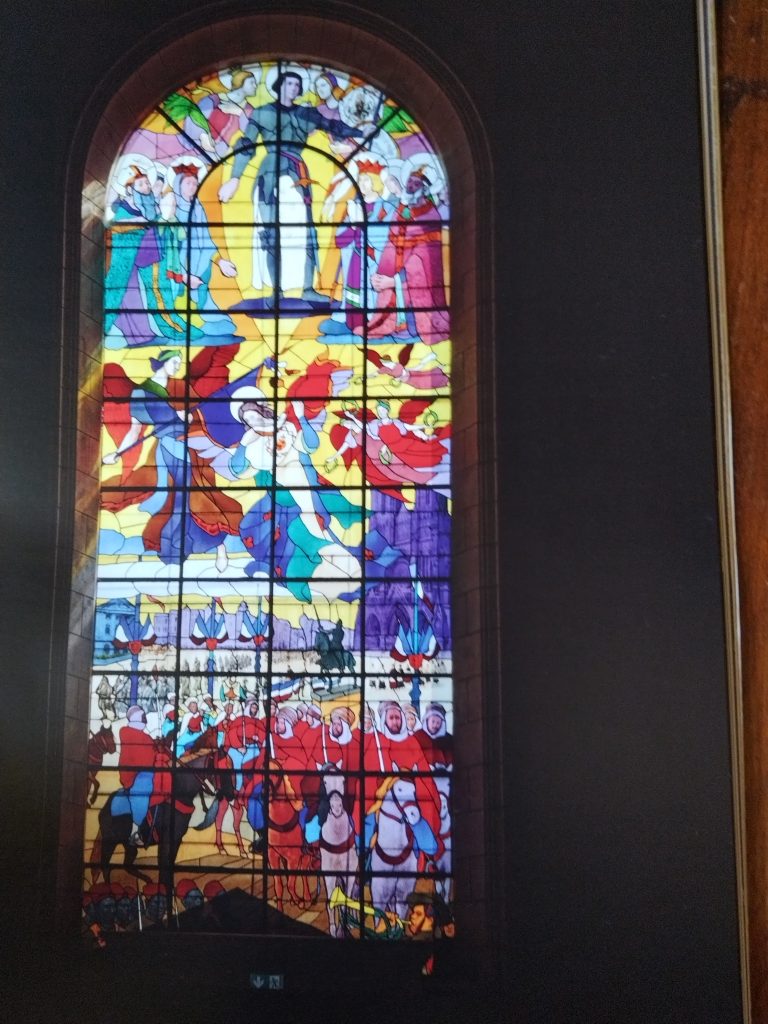 portfolio-02 vitrauxgzeel3-768x1024